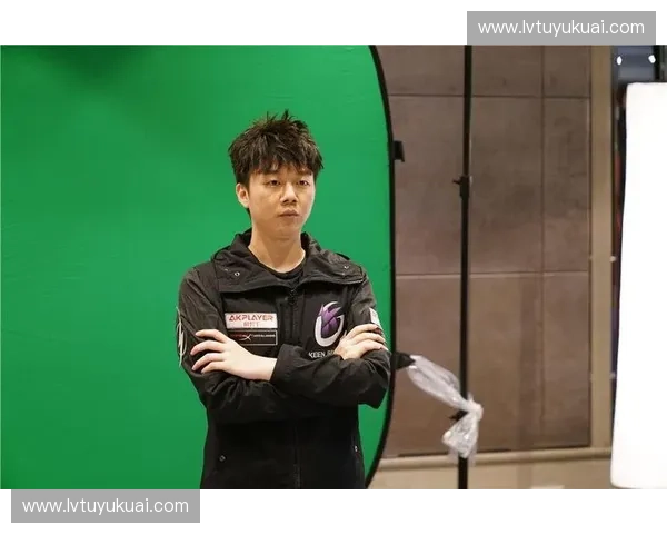陈赫携手Dota2战队挑战新赛季精彩纷呈实力大比拼